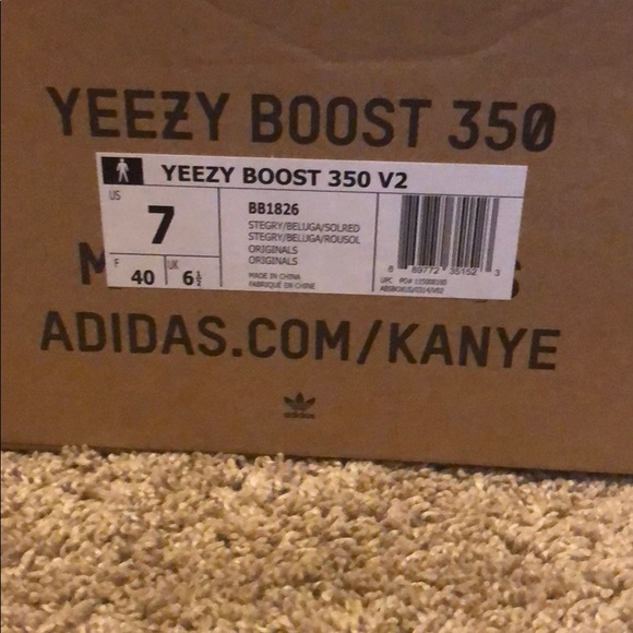 Adidas Yeezy Boost 350 - Picture 4 of 8